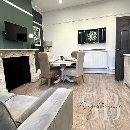 Stylish Home From Home In Derby - Great For Contractors, Groups & Families With Free Parking Екстериор снимка