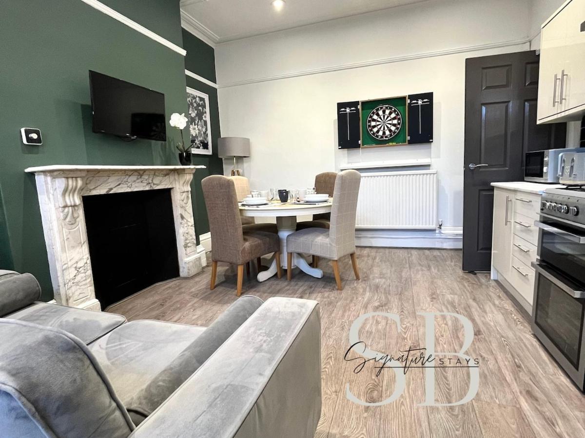 Stylish Home From Home In Derby - Great For Contractors, Groups & Families With Free Parking Екстериор снимка